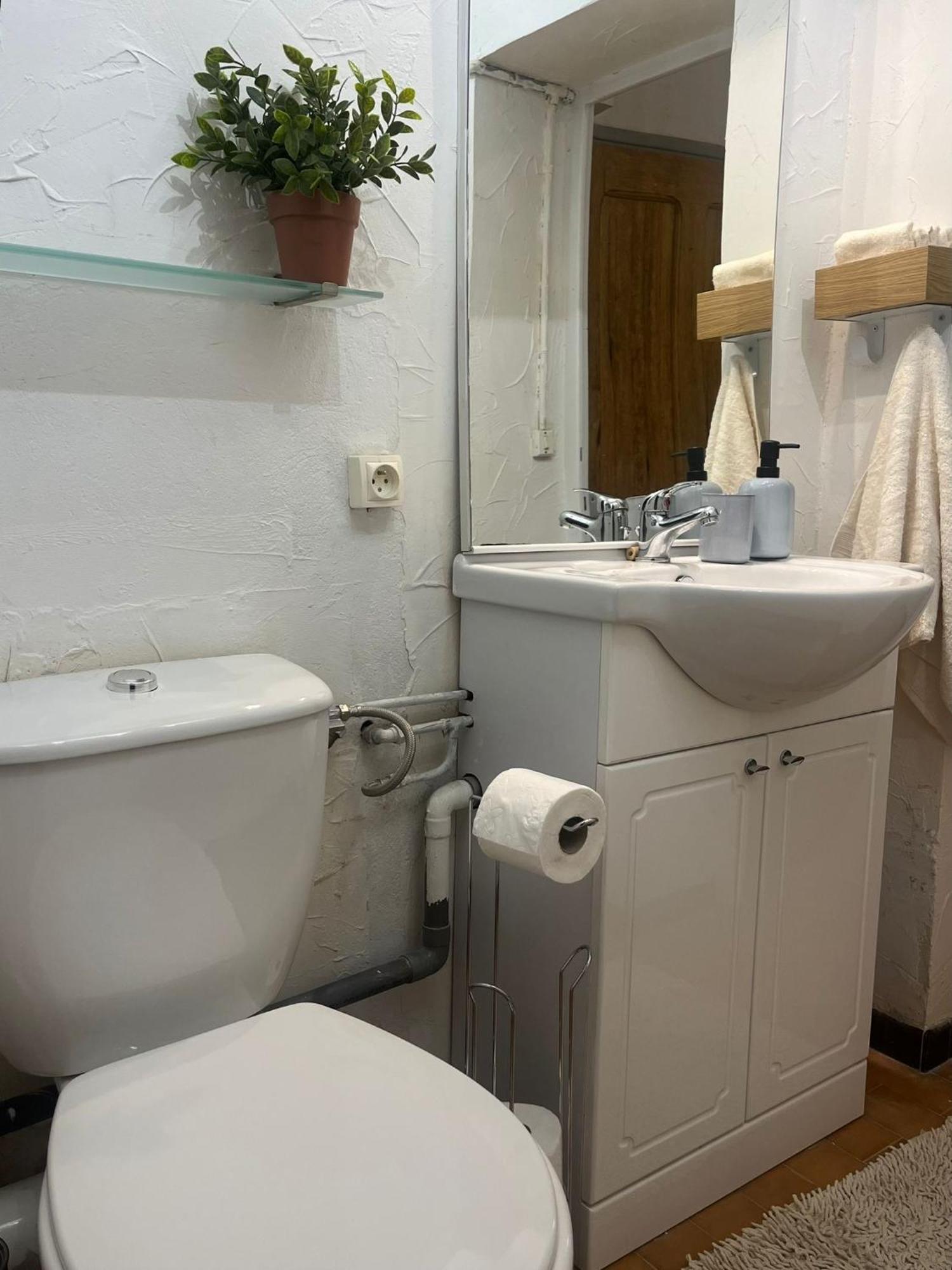 Y&R Residence 迪涅莱班 外观 照片